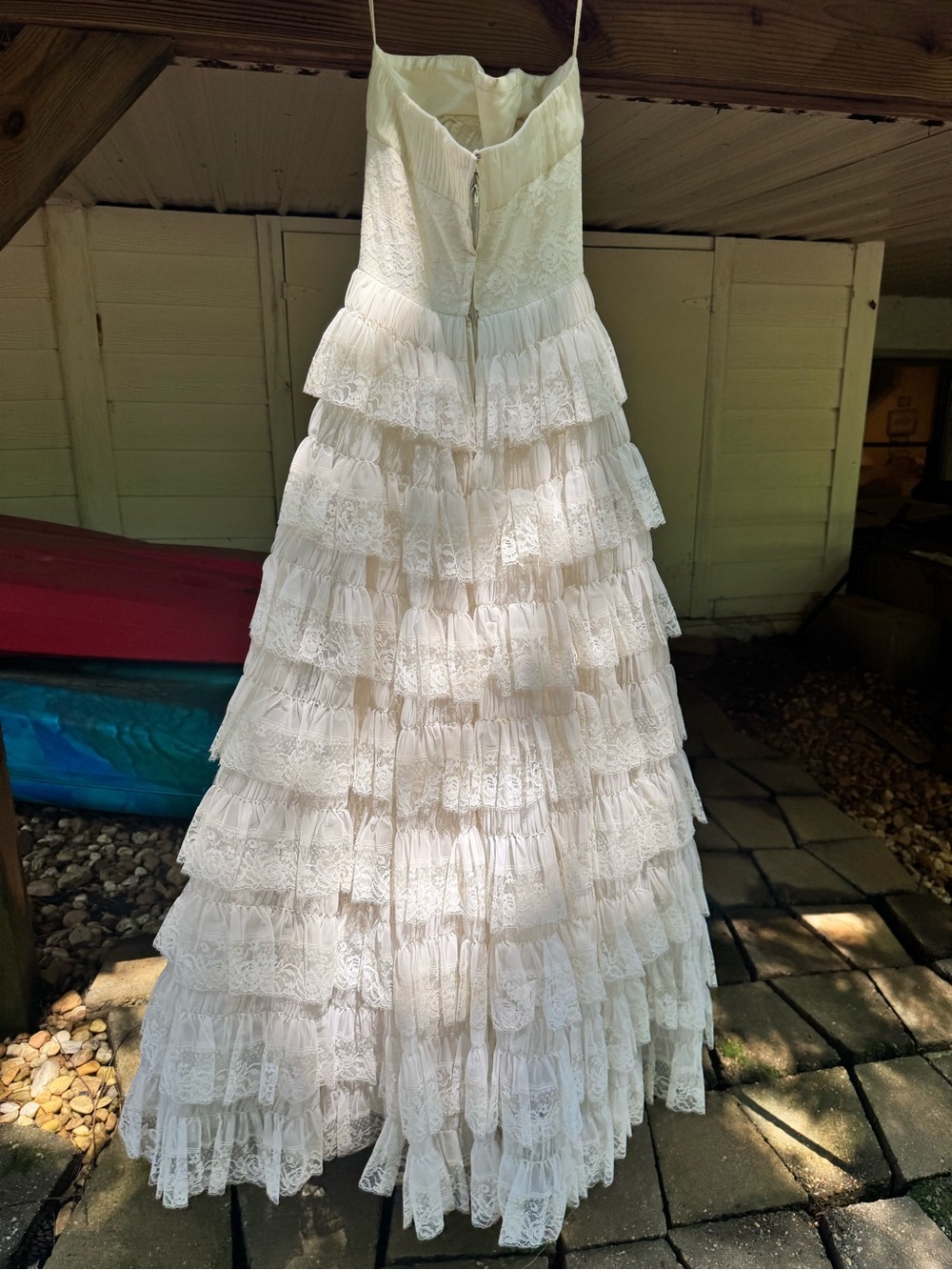 Vintage one of a kind lace wedding dress - Picture 12 of 16